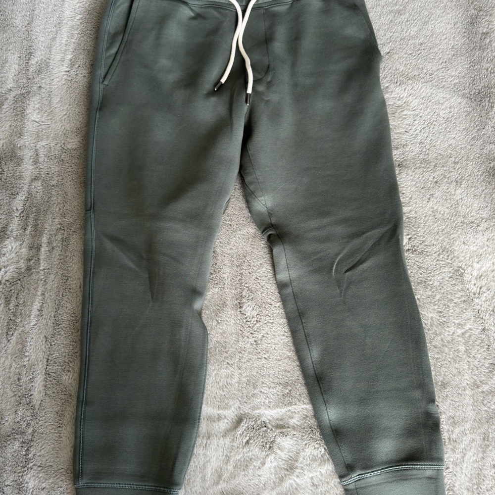 American Eagle 24/7 Jogger